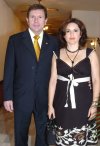 23102007
Carlos González Castañón y Lucy Cuesta de González.