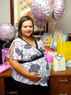 21102007
Diana Sustaita de Ruiz, fue felicitada por el cercano nacimiento de su primer bebé.