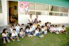 24102007
La pequeña Estefanía Ruiz Madrigal celebró su cumpleaños en su colegio acompañada por sus maestras y sus compañeritos.