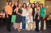 28102007
La futura novia acompañada por Lucía López, Mónica López, Nancy Fraire, July Cisneros, Diana Herrera, Deborah Fabián y Marilú Ibarra.