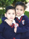 05112007
Sebastian y Roberto Bollain y Goytia Campos cumplieron tres y cuatro años respectivamente, por lo que fueron festejados en su colegio.