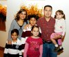 04112007
Daniel Amarante, Carmela de Amarante con los niños Isabel, Daniel, Emilio y Sofía Amarante Portilla.
