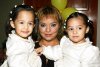 08112007
Miroslava y Constanza Torres Bernal (gemelitas), recientemente cumplieron tres años y su mamá Melissa Torres Bernal les organizó un convivio.