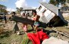 El ciclón 'Sidr', que arrasó al sur de Bangladesh, dejo al menos  dos mil 500 muertos, según el último recuento del Centro bengalí de Control de Desastres.