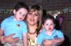 11112007
Juan Jesús González Mena acompañado de su mamá Reyna Mena, el día que festejaron su tercer cumpleaños como el Hombre Araña.