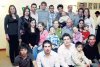 Se festeja en familia
La festejada Asunción Martínez de Cuerda junto a su esposo Mariano Cuerda y con sus hijos, Adela, Vicente, Tere, Fernando, Manolo, Mague y Luis Cuerda Martínez.