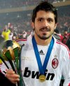 El brasileño Kaká se acercó un poco más a la conquista del trofeo de Mejor Jugador de la FIFA tras su gran actuación en la final de este torneo.