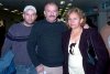 21122007
Alejandro Holguín y Diana Adame viajaron a Tijuana y fueron despedidos por Alejandro y Rafael Holguín.