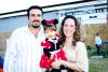 ROSTROS
Marian Villarreal Fernández cumple 1 año
Mario Villarreal Murra y Nelly Fernández de Villarreal con su hija Marian.
