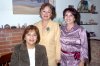 21122007
Patricia Cabello, Julieta Tabares y Coty Arreola, reunidas en su festejo navideño.