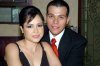 12122007
Antonio Tabares y Alfia, asistentes a evento matrimonial.