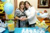 02012008
La festejada acompañada de la organizadora de si fiesta de regalos para bebé, Adriana Quiñones de Yáñez.