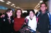 09012008
Leticia Jaidar y Alberto Lucero despidieron a Jesús Galván, quien realizó un viaje a San Diego, California.
