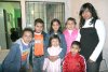 14012008
Diana Laura Arroyo Canizalez cumplió 10 años y lo celebró con una reunión acompañada de Michelle, Andrea, Paola, Fernanda, Oleve y Ángel.