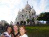 Diana C Torres, Mayela Alvarez y Francisca Castro en el Sagrado Corazón parisino