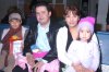 15012008
Isela Vela y Gustavo Mere arribaron a Torreón procedentes de la Ciudad de México y los recibieron Gaby Siller y René Sandoval.
