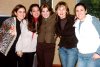 28012008
Nena, Sarita, Loreto, Vero y Gisela, en un convivio de cumpleaños.