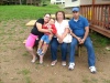 Juan Hernandez  y familia descansando en el lago de Ruidoso, N.M.