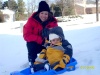 Kevin Schwindt y Marysol Flores de Schwindt en la primer nevada de Novi, Michigan. 07-12-08