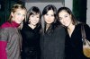 Ivonne Kaim, Susana González, el Sacerdote que llevo a cabo la ceremonia, Sonia Kaim y Paulina González.