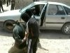 El Ejército estadounidense
desplegado en Irak y autoridades iraquíes difundieron un video
de la organización Al Qaeda, en el que niños de entre 10 y 12 años de edad son entrenados para llevar a cabo asesinatos y secuestros de civiles.