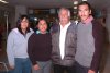 06022008
Mary, Jazmín y Luis Ramírez despidieron a Manuel Ramírez, quien viajó a Tijuana.