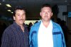 12022008
Tomás Mora llegó de México a la ciudad de Torreón, Coah., donde fue recibido por Jesús Hernández.