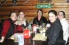 11022008
Adriana López, Carmen Alvarado, Valeria Navarro y Cynthia Arce, en un restaurante de la localidad.