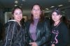 24022008
Argelia Macías viajó a Los Ángeles y la despidieron Paola y Teresa Valenzuela.