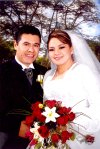 Dra. Ana María Sánchez Muñoz el día de su boda con el C.P. Saúl Rodríguez Ramírez. Estudio Reyes  G.