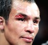 Pacquiao gano su cuarto campeonato mundial en cuatro diferentes categorías y pretende ganar una quinta cuando invada la división de los ligeros para su próximo combate, donde enfrentaría al monarca del Consejo Mundial de Boxeo, el estadounidense David Díaz, quien retuvo el cetro el sábado en una pelea de fondo disputada previamente.