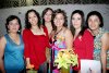 19032008
La futura novia acompañada por algunas de sus amigas, Yadira Rivera, Saira Franco, Laura Elena Argüelles, Laura Navejas y Nydia Segura.