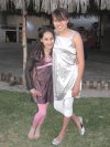 30032008
Paola y Daniela Cabrales Hernández, cumplieron nueve y trece años, respectivamente.