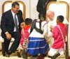 El Papa realizó su última visita a México el 31 de julio de 2002, para canonizar a Juan Diego, y un día después, el primero de agosto, beatificar a dos indios cajonos de Oaxaca. Fue la primera ocasión en que fue recibido por un presidente no priísta, Vicente Fox declaradamente católico.