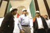 Integrantes del FAP ocuparon las tribunas del Senado y la Cámara de Diputados y prometieron no moverse de allí hasta que se haga un debate nacional sobre el futuro del petróleo en México, en un intento de impedir la discusión parlamentaria de la reforma energética del Ejecutivo.
