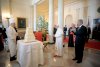 Después Benedicto XVI y Bush subieron hasta el balcón posterior de la Casa Blanca desde donde escucharon el feliz
cumpleaños. Ingresaron a la Casa
Blanca y sostuvieron un encuentro
privado en el Salón Oval.