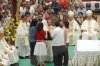 Representantes de los diferentes movimientos laicos de la Diócesis entregaron un reconocimiento al arzobispo de San Luis Potosí, Luis Morales Reyes.