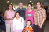 14042008
Josefina Aranda, viajó a Guadalajara, la despidieron sus familiares.