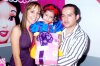 16042008
Danna Sofía Morales Fraire, fue festejada con una alegre piñata por sus papás Manuel Morales y Dulce Maribel Fraire de Morales.