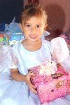 20042008
La chiquitina Jimena Soto Galván cumplió tres años de edad y fue festejada el pasado domingo 13 de abril.