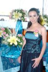 20042008
Lourdes Sánchez Flores contraerá muy pronto matrimonio con el señor Julio César Medina, por lo que se le organizó una animada fiesta de despedida