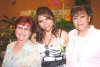 14052008
Sirius en la compañía de su mamá Oralia Valverde de Hernández y de su futura suegra Luz María Ortega viuda de González.