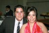 04052008
Roberto Peña y Alma Ugalde, captados durante una divertida boda.