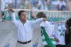 De una manera original festejaron estos siete aficionados de Sombra Norte la coronación del Santos Laguna, una vez que concluyó el juego de vuelta de la gran final.