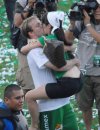 El grito de '¡Santos!, ¡Santos!' se dejaba escuchar con fuerza, como muestra del agradecimiento al equipo.