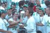 Los jugadores iniciaron el recorrido triunfal por el área de
plateas.