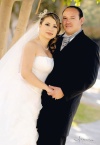 Sr. Manolo Díaz Albarrán y Srita. Karla Cáceres Ramos contrajeron matrimonio en la parroquia Los Ángeles, el sábado 29 de marzo de 2008. 

Estudio Carlos Maqueda.