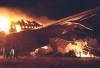 Alrededor de 30 personas han muerto y varias decenas han resultado heridas al incendiarse un avión de las Líneas Aéreas Sudanesas, con 204 pasajeros a bordo, en el aeropuerto de Jartum, procedente de Damasco y Ammán, según la televisión oficial sudanesa.
