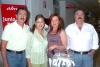 07062008
La señora Estela y Juan Carlos Sosa se marcharon a la ciudad de Tijuana
