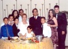 01062008
La familia Rosales festejando los 50 años de casados de Juan Rosales y Rosa María Valdés